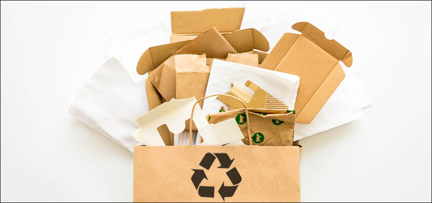 Papieren zak, verschillende verpakkingen en recycling label